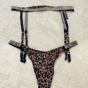 VS VERY SEXY Shine Strap Garter Belt and thong panty set